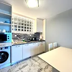 Apartment Aurora On The